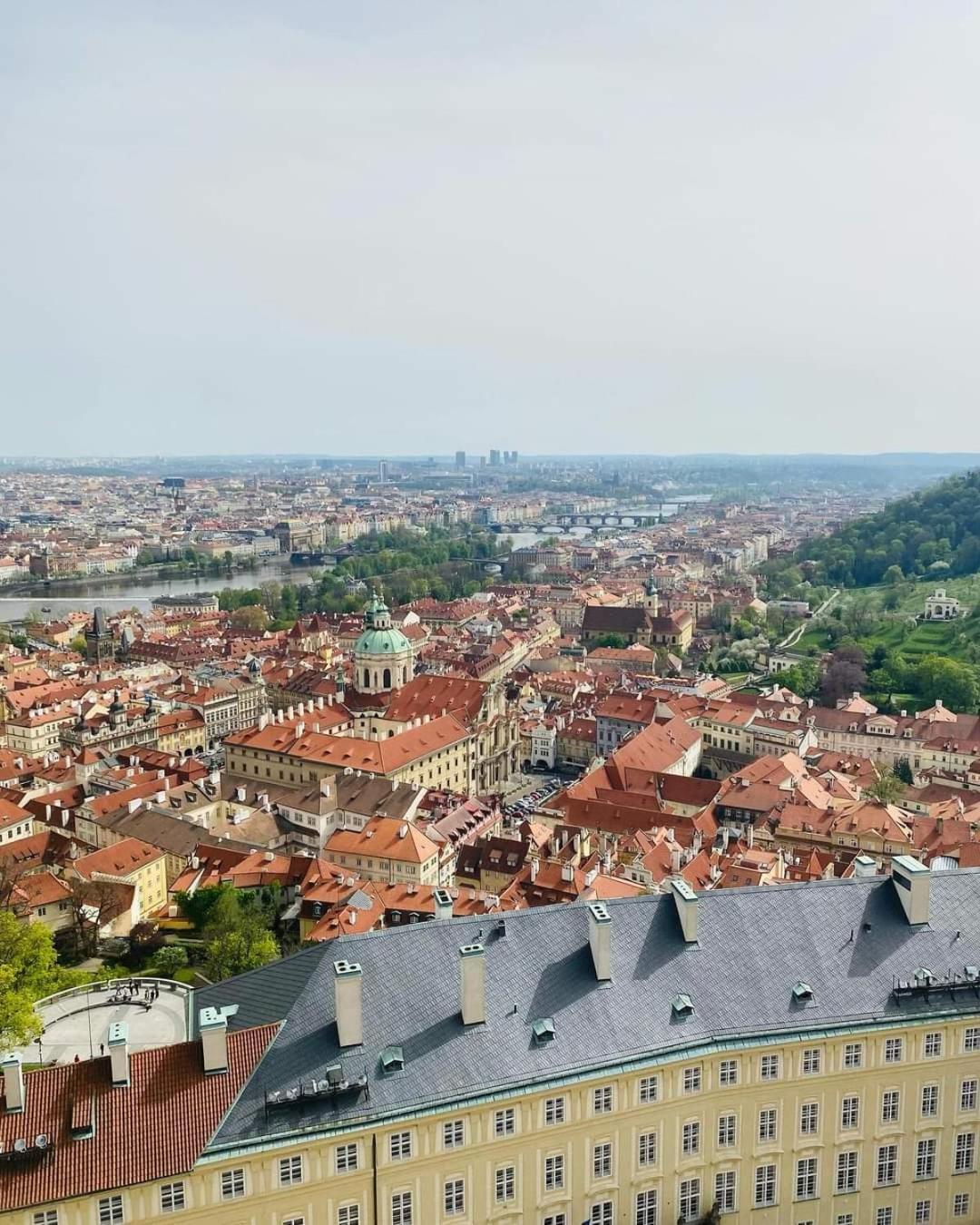 Alba Hostel Прага Екстериор снимка