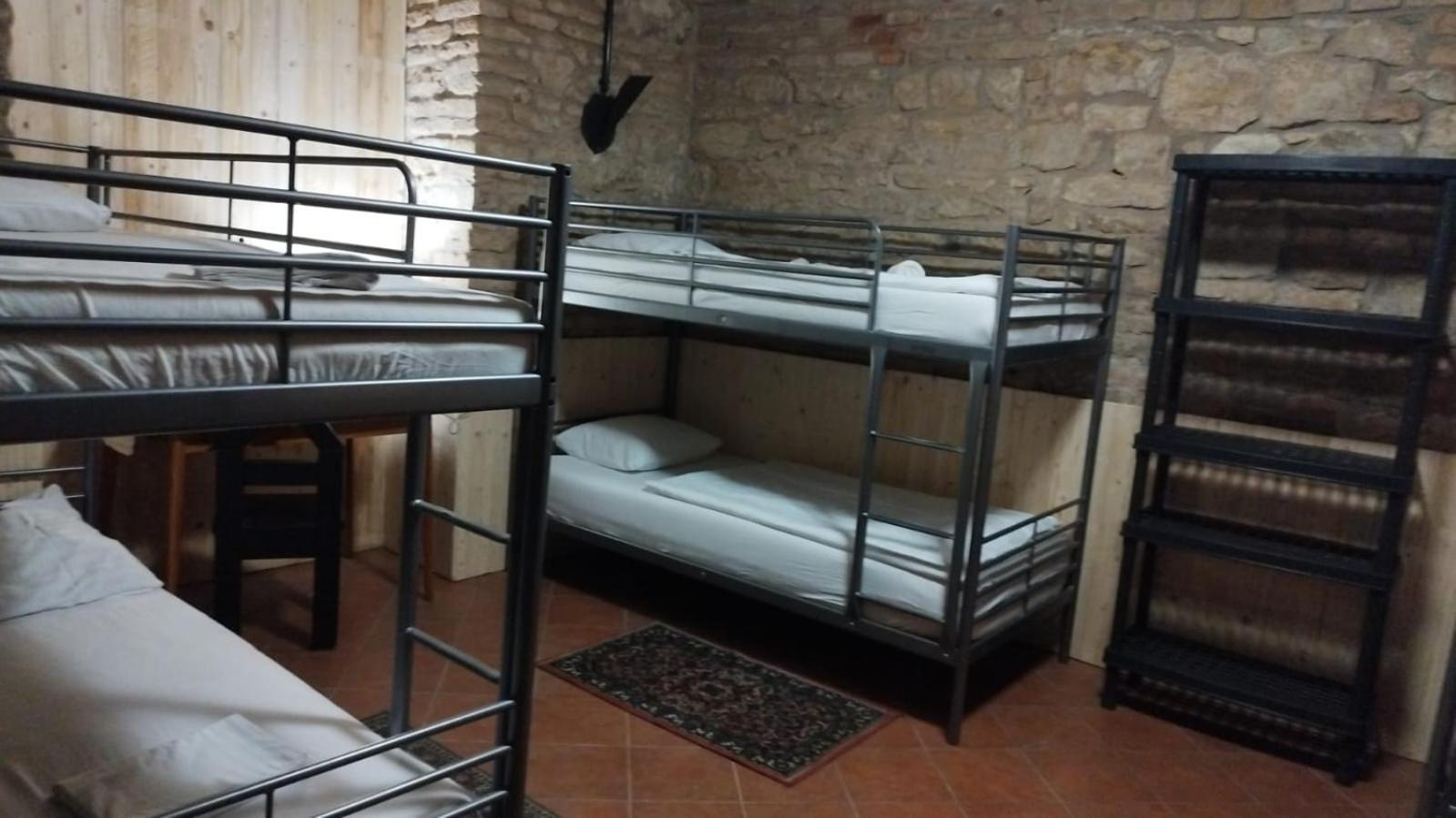 Alba Hostel Прага Екстериор снимка