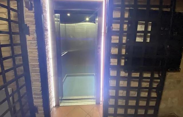 Alba Hostel Прага Екстериор снимка