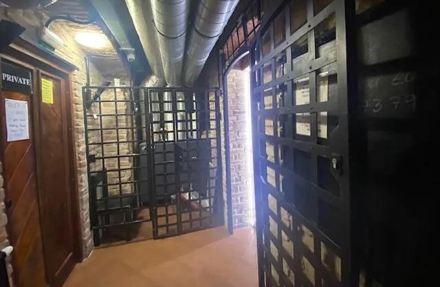 Alba Hostel Прага Екстериор снимка